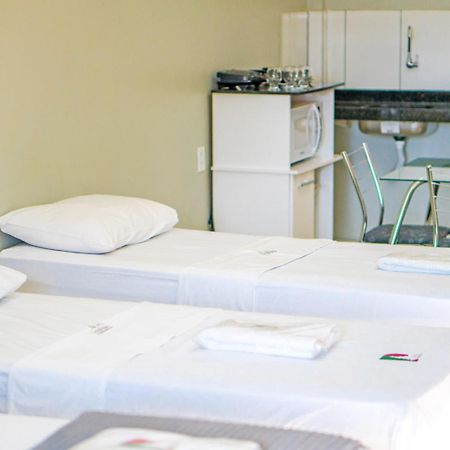 Pinheiro Flat Hotel Ibiapina Esterno foto